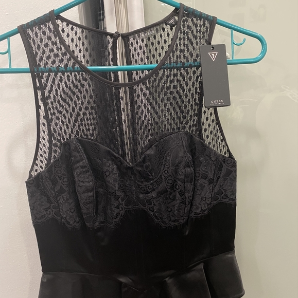 *NWT* Guess - Black Iconic Peplum Bustier - Picture 3 of 5